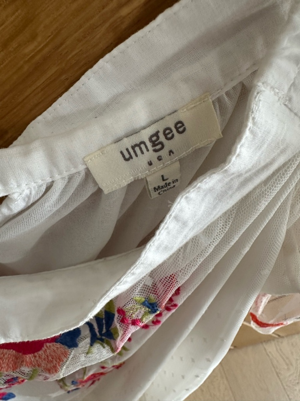 Umgee White Floral Embroidered Peasant Blouse - Picture 2 of 3